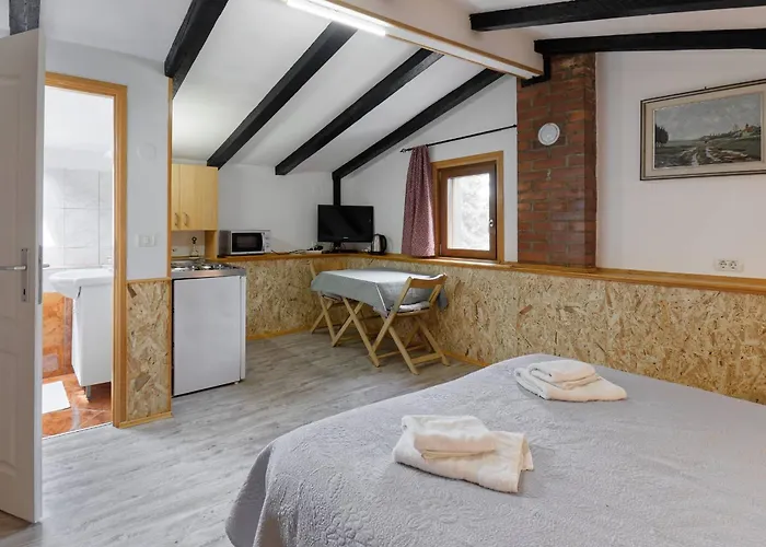 Smile By Rent Istria * Grožnjan